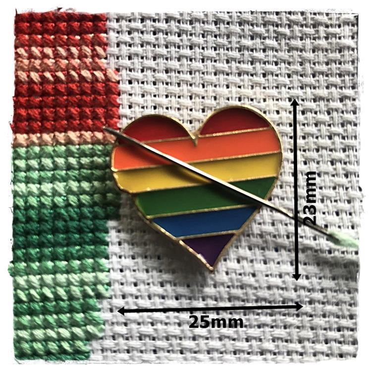 Magnetic Needle Minder Rainbow Heart